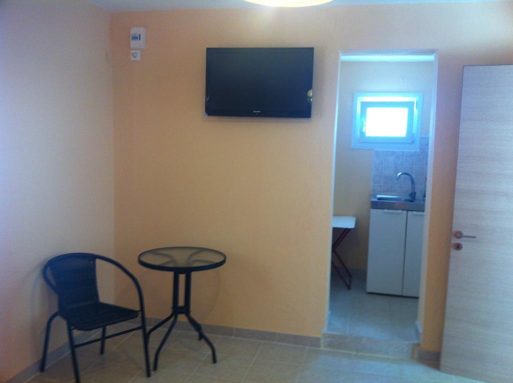 Melissa Rooms Ágios Kírykos Cameră foto
